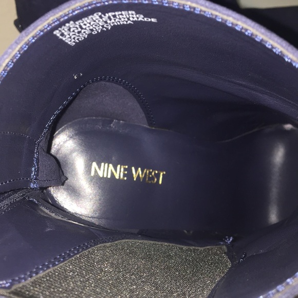 Brand New NINE WEST navy blue boots size 9 - Picture 7 of 9